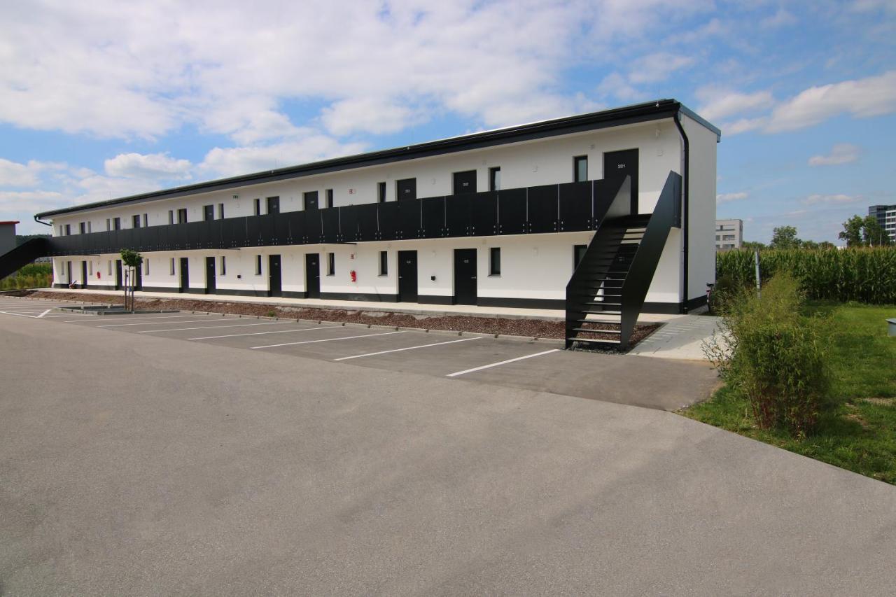 Kam Hotel By Wmm Hotels Stetten  Eksteriør bilde